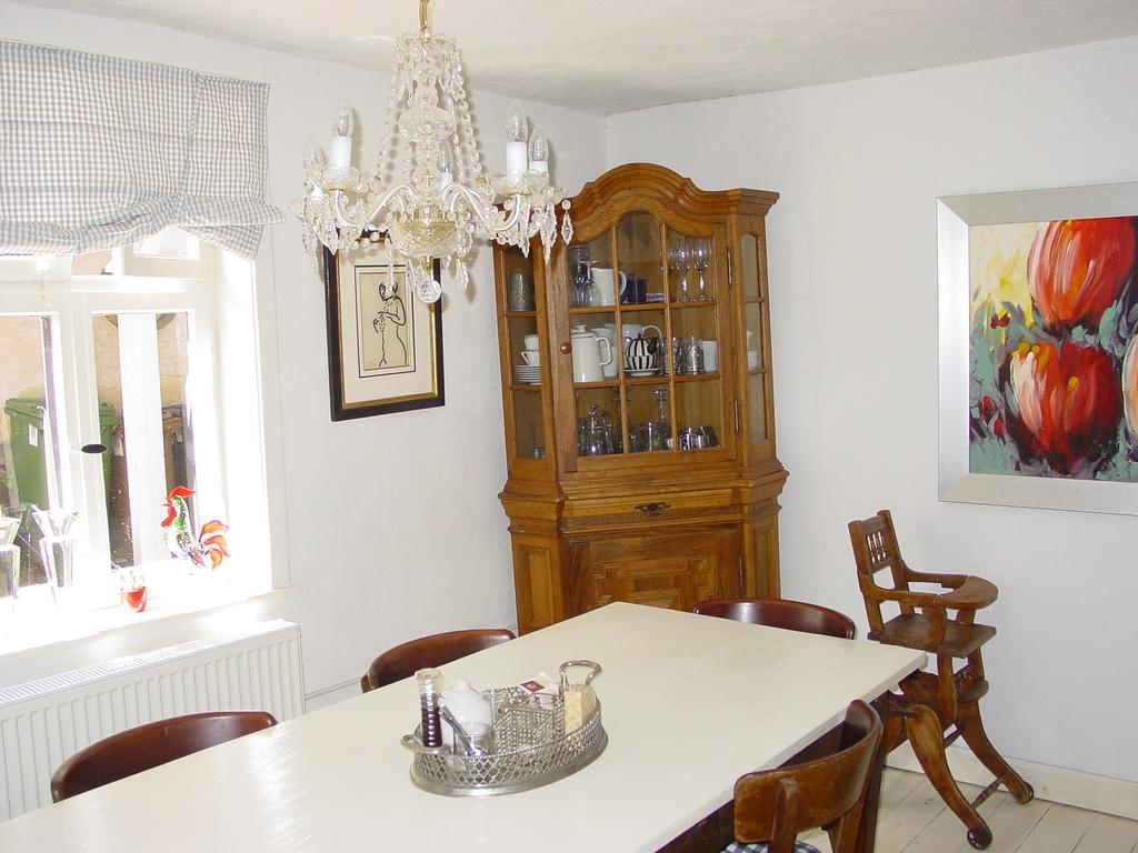 Robert'S Bed & Breakfast Helmarshausen エクステリア 写真